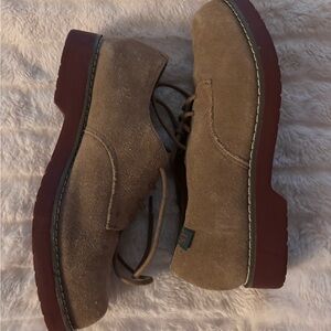 Oxford Tan Suede Lace-Up Shoes